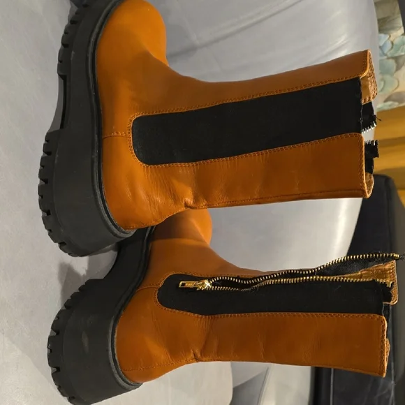 Zara Orange Heeled Boots with Black Soles - Picture 8 of 8